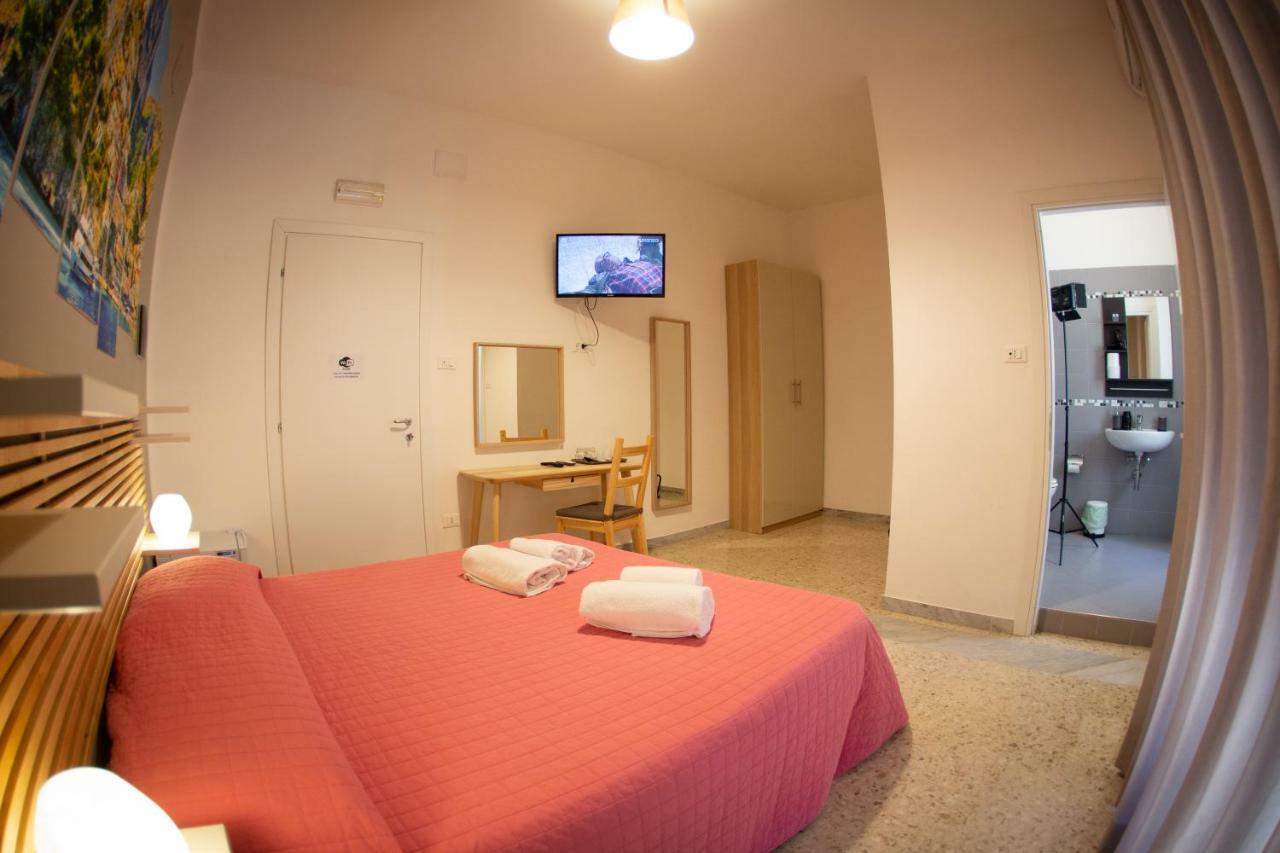 B&B Salerno Center Luaran gambar