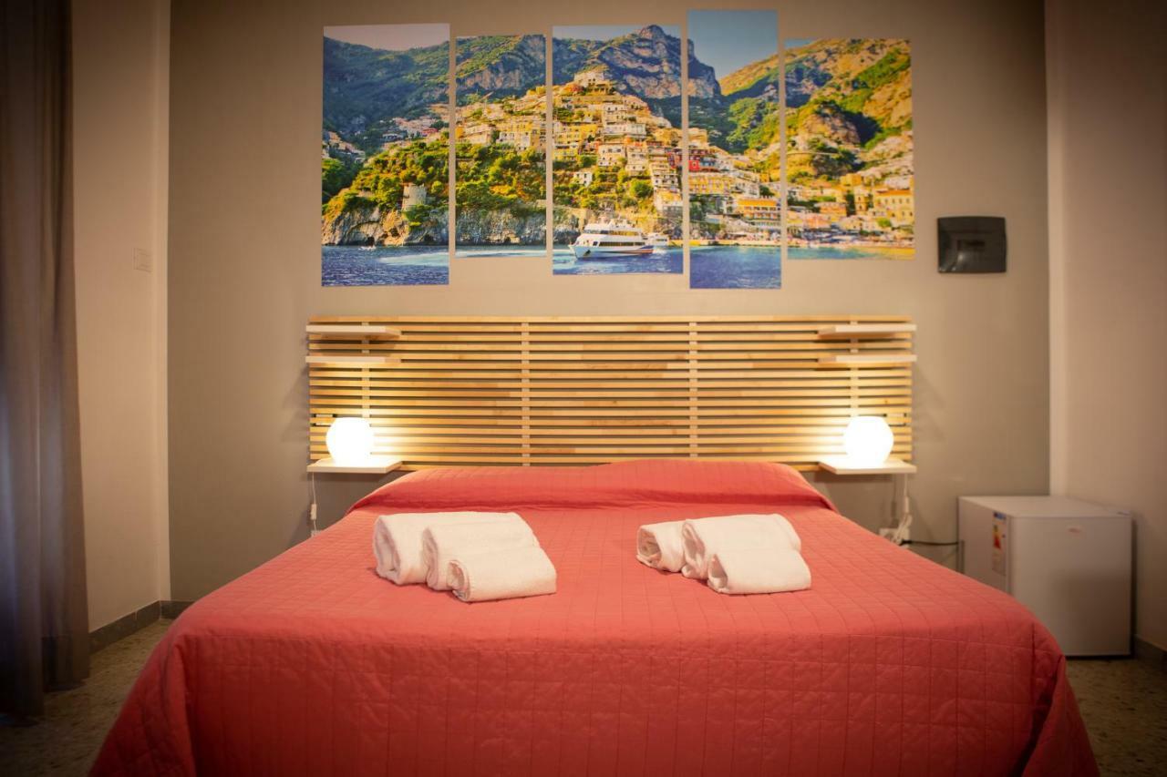B&B Salerno Center Luaran gambar