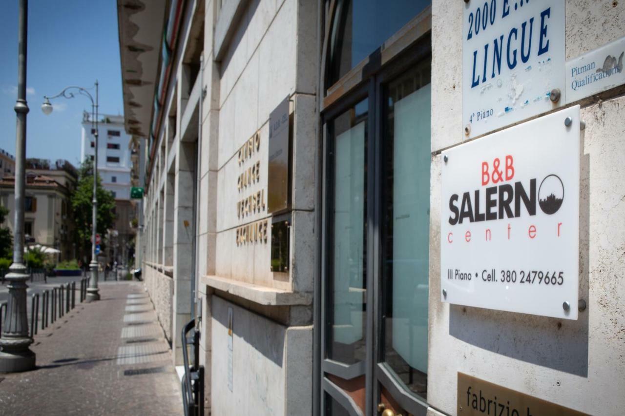 B&B Salerno Center Luaran gambar